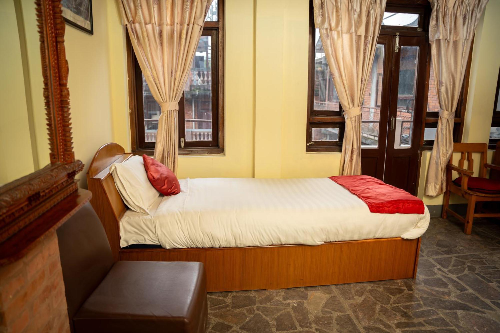 Golden Gate Guest House Bhaktapur Exterior foto